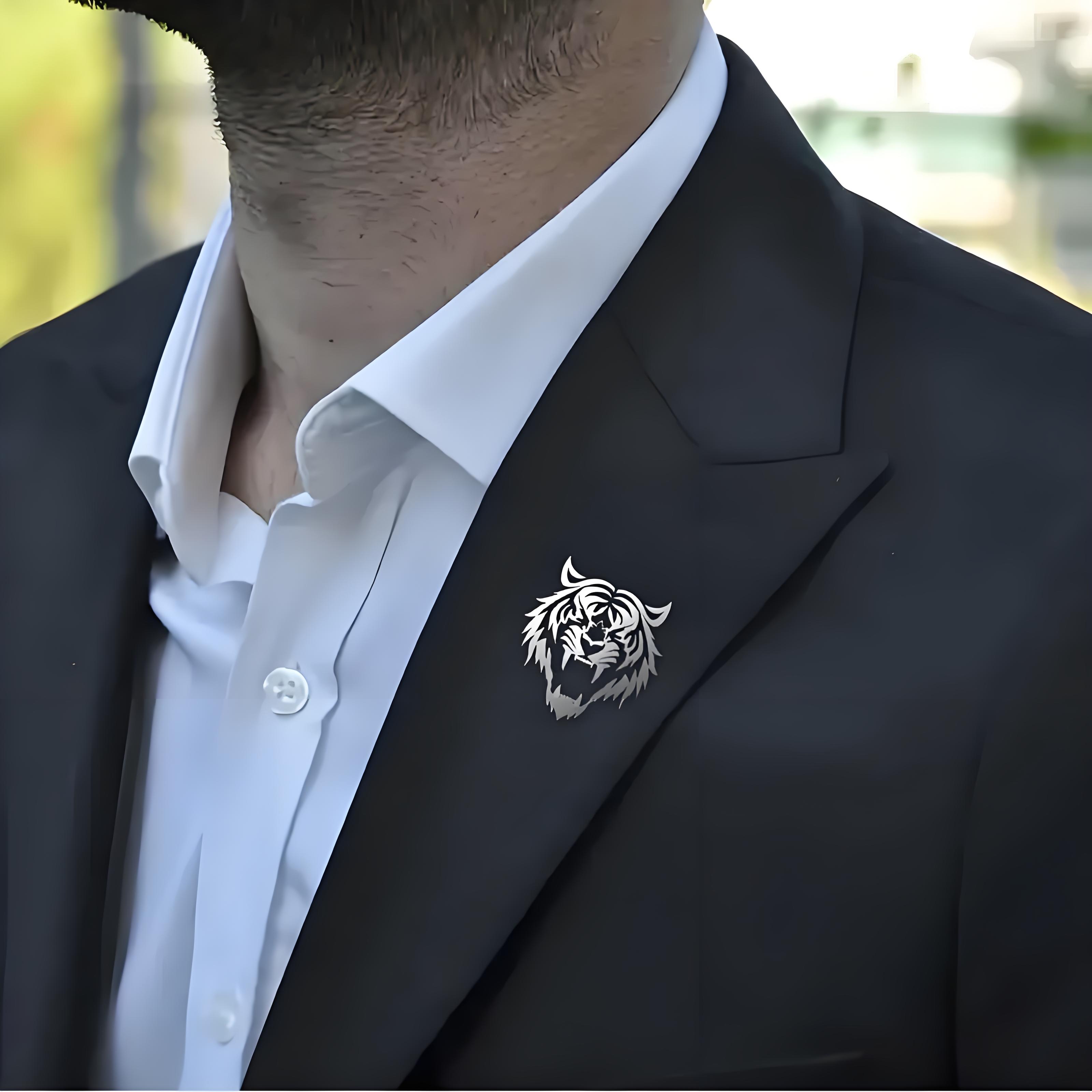Men Accessories Brooch - 남성용 스테인레스 스틸 호랑이 머리 옷깃